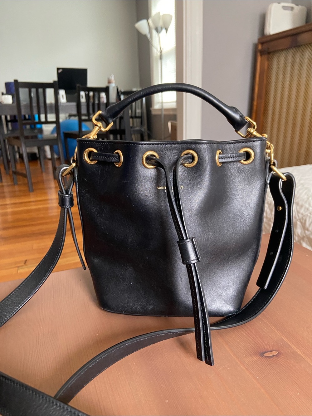 Saint Laurent Emmanuelle bucket bag - Picture 2 of 6